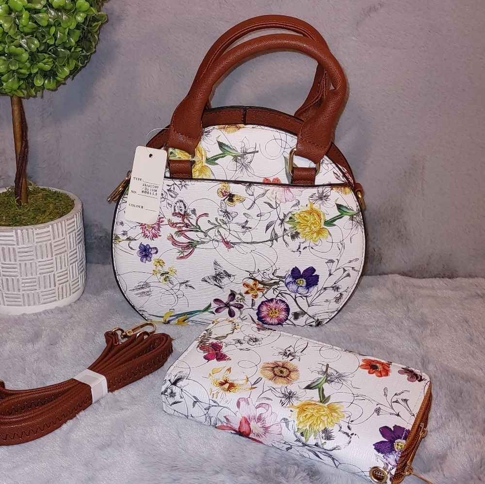 Circle Flower Print Brown & White Set